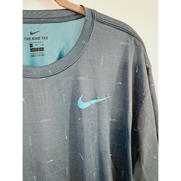 Nike Men's Size XL, Athletic The Nike Tee Short Sleeve Teal color T-Shirt - Picture 4 of 5